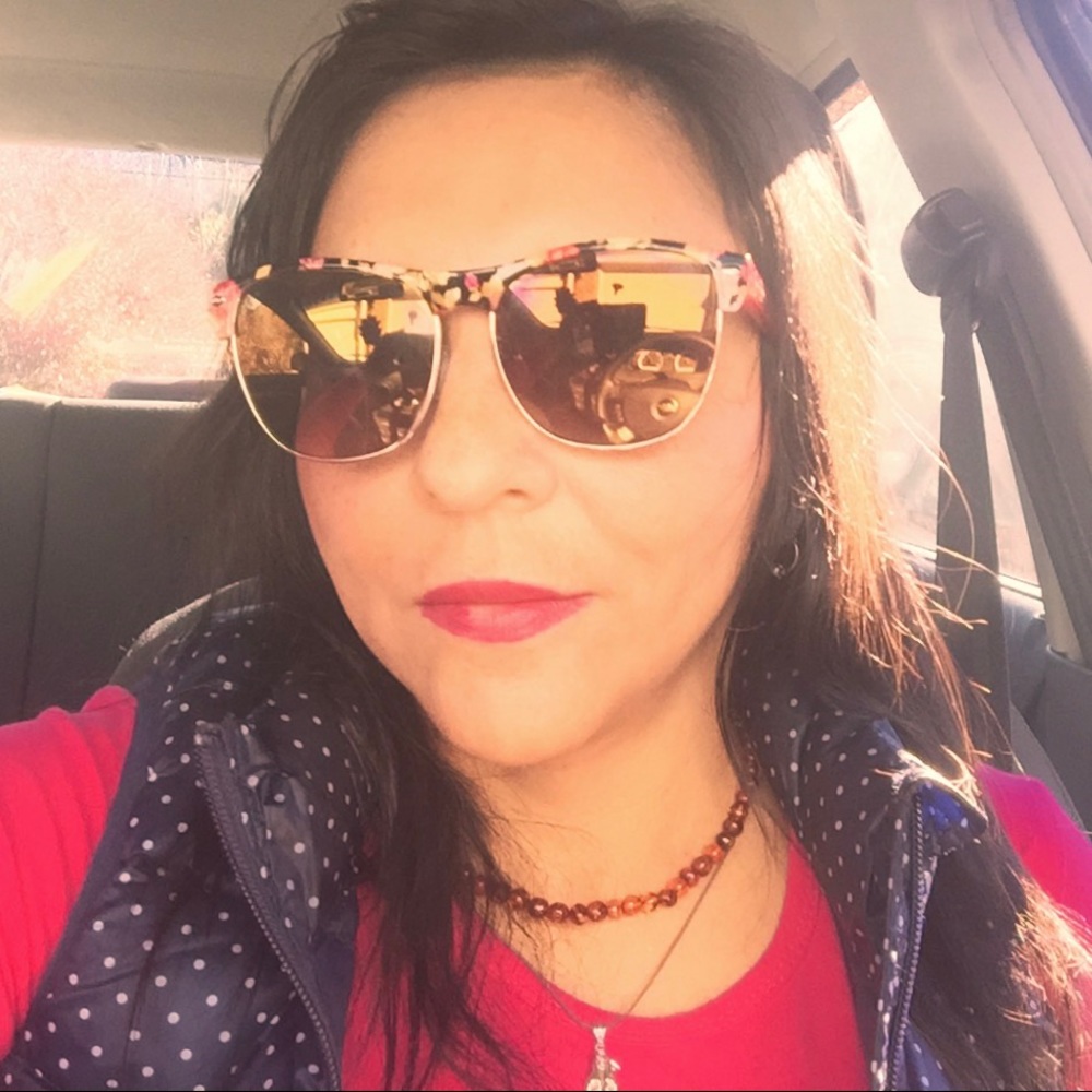 Meet your Posher, Patricia